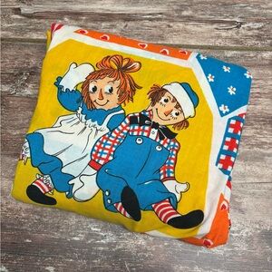 Vintage! Twin Fitted Sheet Fabric Raggedy Ann Andy 70s Bedding Sewing Colorful
